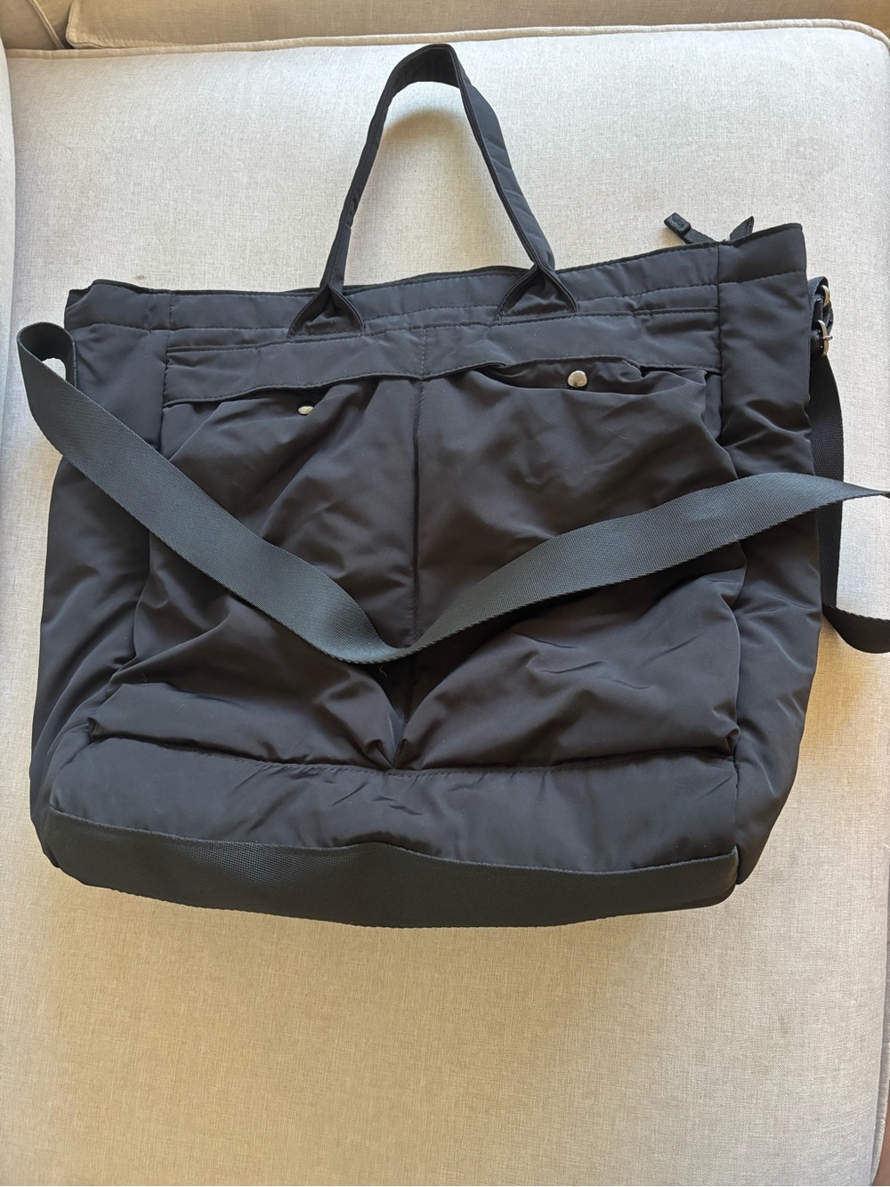 Uniqlo C Black Puffer Tote Bag with Crossbody Strap